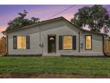 701 35th St - Photo 1