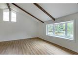 2305 Lake Park Dr - Photo 12