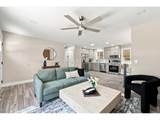 7927 Fenton St - Photo 15