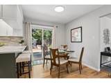 335 32nd St - Photo 10