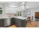 335 32nd St - Photo 9