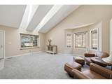 2331 Hampshire Ct - Photo 4