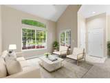 4500 Seneca St - Photo 8