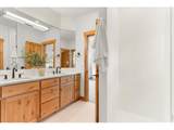 1366 Eliza Ave - Photo 29