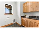 1366 Eliza Ave - Photo 35
