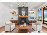 1366 Eliza Ave - Photo 8