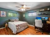 8070 25th Pl - Photo 22
