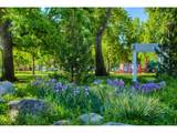 216 Oak St - Photo 14