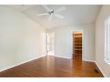 526 Dunraven Dr - Photo 9