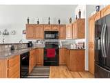 2607 Forsythia Dr - Photo 3