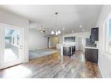 426 Ash St - Photo 14