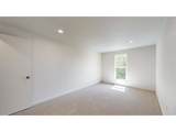 113 Madison Dr - Photo 10