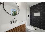 2938 Glendevey Dr - Photo 15