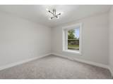 2938 Glendevey Dr - Photo 22