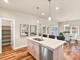 1547 Gard Dr - Photo 10
