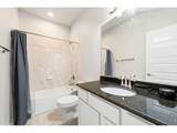1323 86th Ave - Photo 10