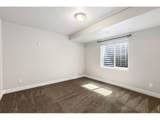 1323 86th Ave - Photo 20