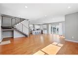 838 Myrtle St - Photo 7