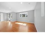 838 Myrtle St - Photo 8