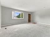 1053 Montview Rd - Photo 2