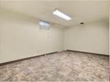 1053 Montview Rd - Photo 20
