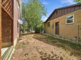 1053 Montview Rd - Photo 39