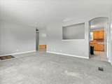 1053 Montview Rd - Photo 4