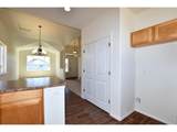 520 85th Ave - Photo 18