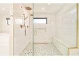 2485 Oak St - Photo 20