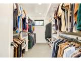 2485 Oak St - Photo 22