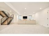 2485 Oak St - Photo 30