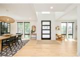 2485 Oak St - Photo 5