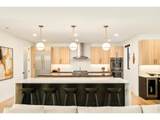 2485 Oak St - Photo 9