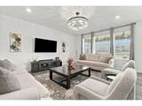 727 Columbia St - Photo 10