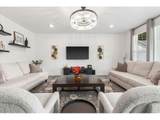 727 Columbia St - Photo 11