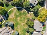 1586 Goshawk Dr - Photo 27
