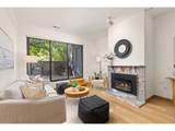 836 Walnut St - Photo 7