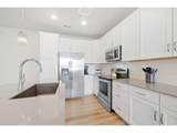 914 Schlagel St - Photo 11