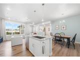 914 Schlagel St - Photo 12