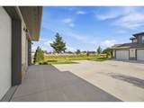 914 Schlagel St - Photo 29