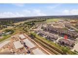 914 Schlagel St - Photo 38