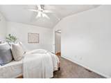 802 Waterglen Dr - Photo 10