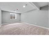 940 Scotch Pine Dr - Photo 19