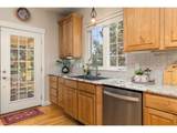 1001 Wyndemere Cir - Photo 13
