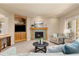 1001 Wyndemere Cir - Photo 9