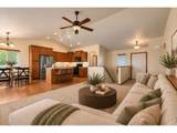 6886 Sumner St - Photo 4