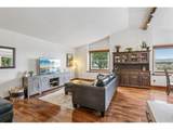 1120 Cody Dr - Photo 4