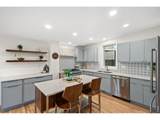 2750 Vassar Dr - Photo 16