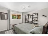 2750 Vassar Dr - Photo 33
