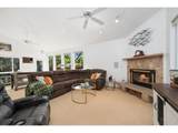 811 47th Ave Ct - Photo 9